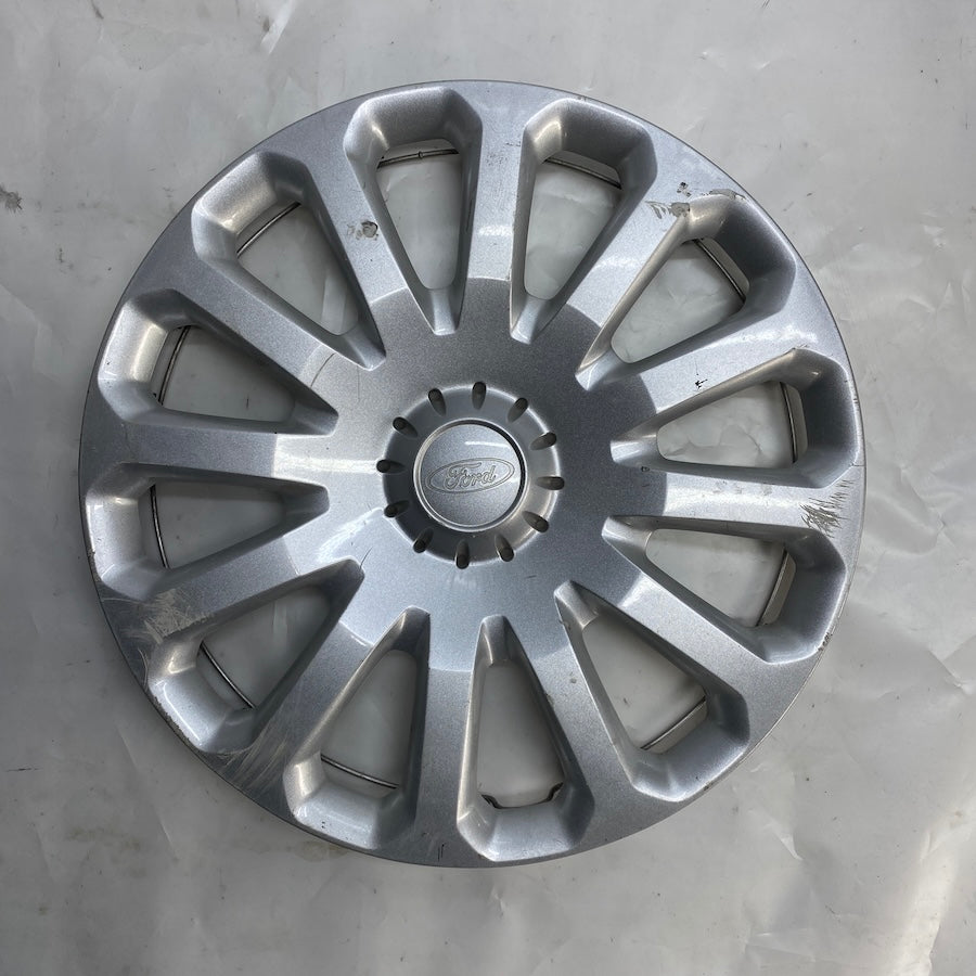 Ford Fiesta 15 inch Jant Kapağı 8V21-1130JB Orijinal Çıkma 2009-2015