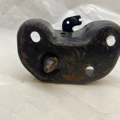 Ford Fiesta Arka Dingil Bağlantı Braketi 8V51-5K965-AE