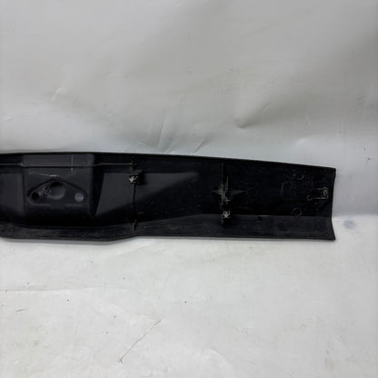 Ford Fiesta Arka Panel Üst Kaplama 2561A40352-A