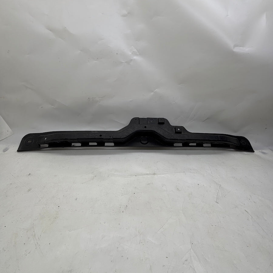 Ford Fiesta Arka Tampon Orta Braket 8A61-17B861-A - En Uygun Oto Parça