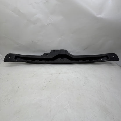 Ford Fiesta Arka Tampon Orta Braket 8A61-17B861-A - En Uygun Oto Parça