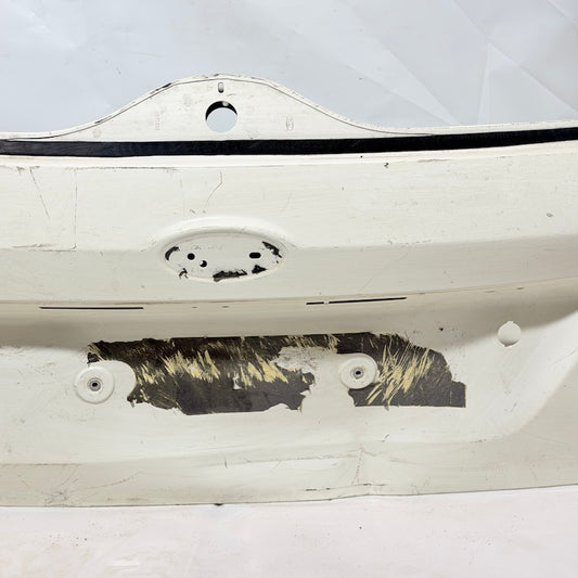 Ford Fiesta Bagaj Kapağı 04-08 En Uygun Oto Parça