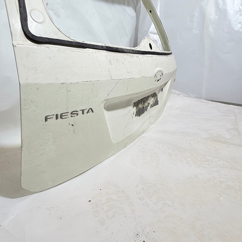 Ford Fiesta Bagaj Kapağı 04-08 En Uygun Oto Parça