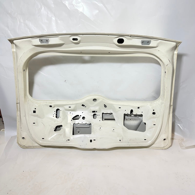 Ford Fiesta Bagaj Kapağı 04-08 En Uygun Oto Parça
