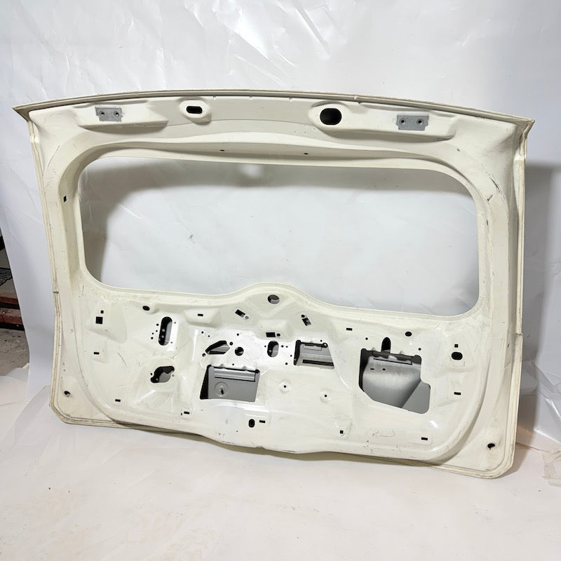 Ford Fiesta Bagaj Kapağı 04-08 En Uygun Oto Parça