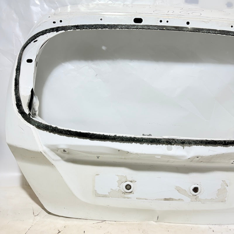 Ford Fiesta Bagaj Kapağı 08-17 En Uygun Oto Parça