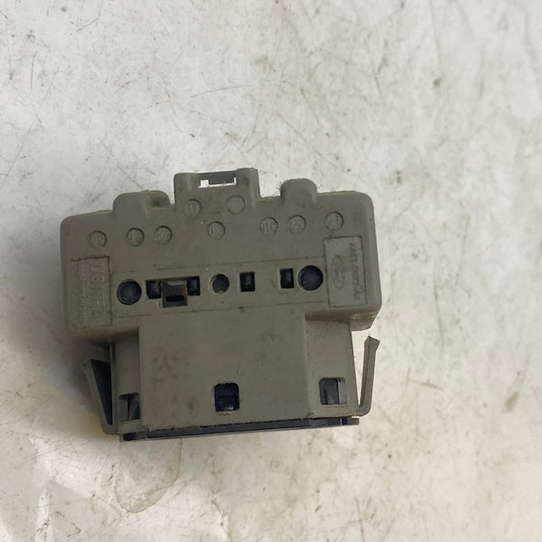 Ford Fiesta Kontak Termiği İmmo AA6T-11572-AA En Uygun Oto Parça