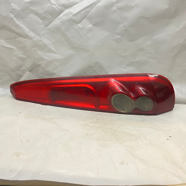 Ford Fiesta MK5 Sağ Stop Lambası 6S61-13404A En Uygun Oto Parça
