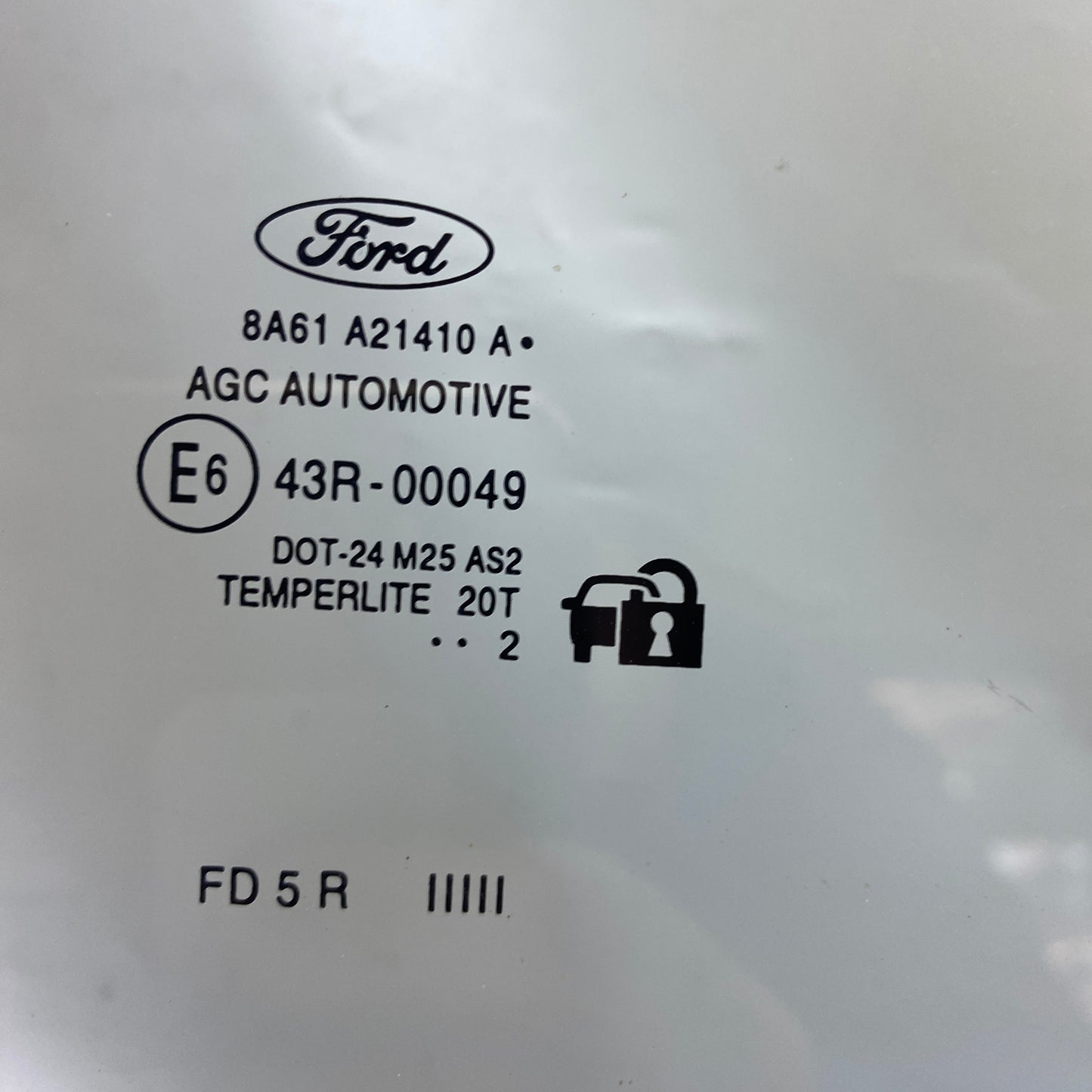 Ford Fiesta Ön Sağ Kapı Camı 8A61-A21410 Orijinal Çıkma