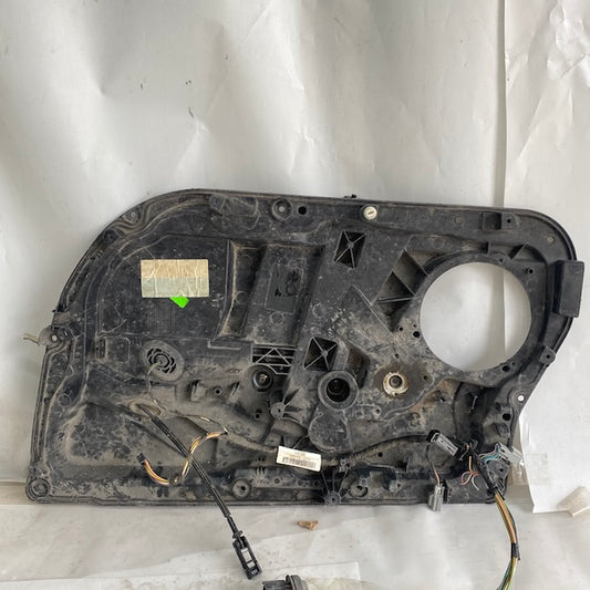 Ford Fiesta Ön Sağ Kapı İskeleti/Cam Mekanizması 2008-2017 En Uygun Oto Parça