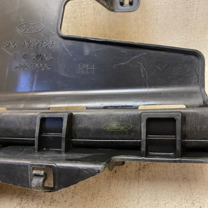 Ford Fiesta Ön Sağ Kilit Muhafaza Braketİ 8A61-A21978