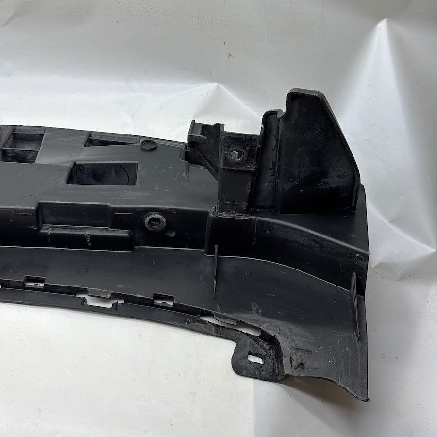 Ford Fiesta Ön Tampon Alt Bakalit 8A61-8B384-A