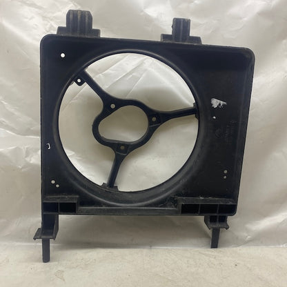 Ford Fiesta Radyatör Fan Davlumbazı 1.3cc 96FB8146AF En Uygun Oto Parça