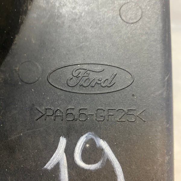 Ford Fiesta Radyatör Fan Davlumbazı 1.3cc 96FB8146AF En Uygun Oto Parça