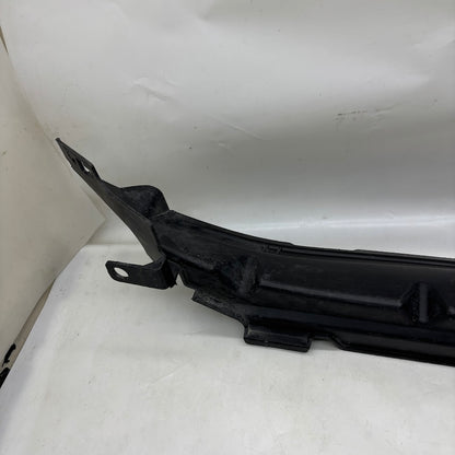 Ford Fiesta Radyatör Üst Kaplama C1BB-A001-A04-A