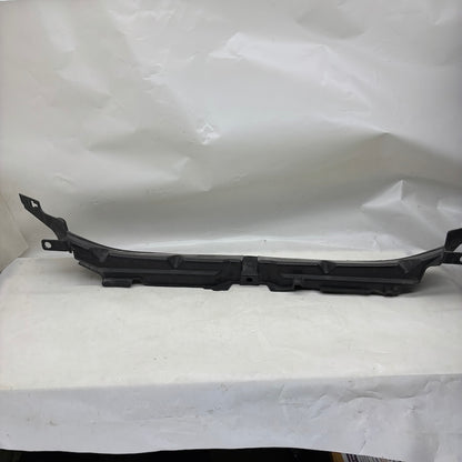 Ford Fiesta Radyatör Üst Kaplama C1BB-A001-A04-A