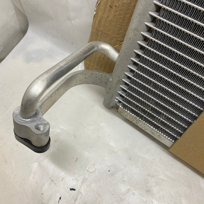 Ford Fiesta/Courier Klima Radyatörü 2013-2018 Sıfır Kutulu En Uygun Oto Parça