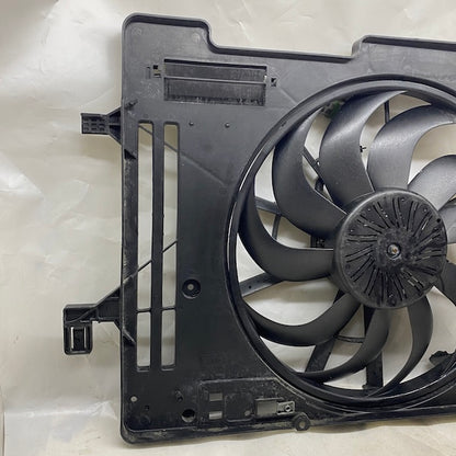 Ford Focus 1.5 Dizel Otomatik Fan F1F1-8C607-HF Orijinal Çıkma En Uygun Oto Parça