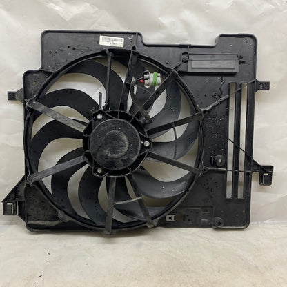 Ford Focus 1.5 Dizel Otomatik Fan F1F1-8C607-HF Orijinal Çıkma En Uygun Oto Parça