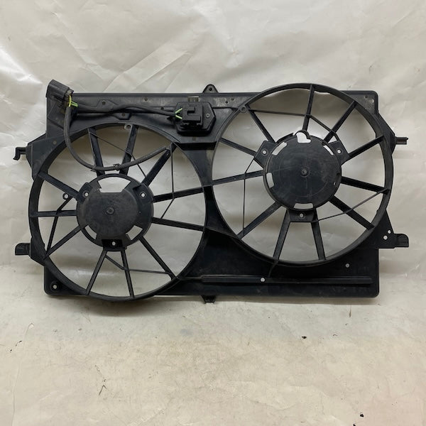 Ford Transit V347 Radyatör Fan Davlumbazı 6C11-8C607AD En Uygun Oto Parça