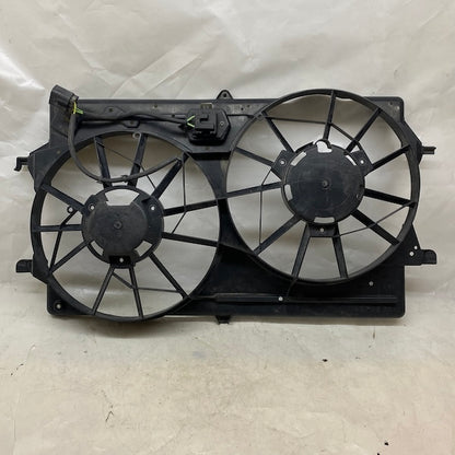 Ford Transit V347 Radyatör Fan Davlumbazı 6C11-8C607AD En Uygun Oto Parça