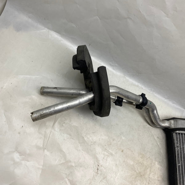 Ford Focus 2 Kalorifer Radyatörü 2.5 Çıkma 2006-2012 En Uygun Oto Parça