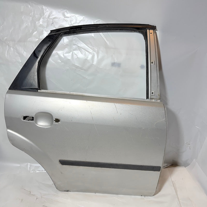 Ford Focus 2 Sağ Arka Kapı 2005-2008 Orijinal Çıkma En Uygun Oto Parça