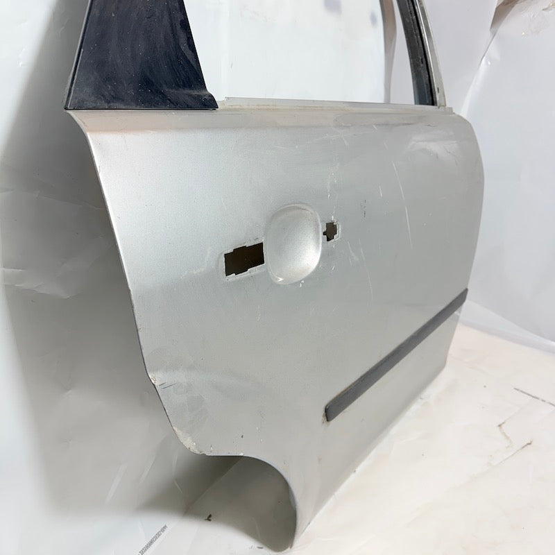 Ford Focus 2 Sağ Arka Kapı 2005-2008 Orijinal Çıkma En Uygun Oto Parça