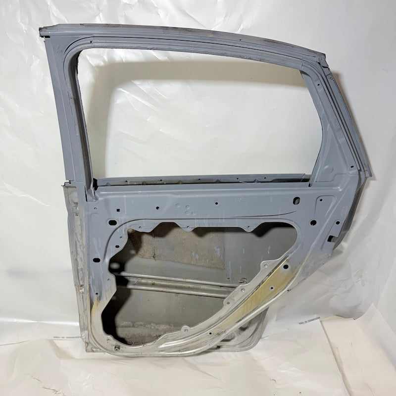 Ford Focus 2 Sağ Arka Kapı 2005-2008 Orijinal Çıkma En Uygun Oto Parça