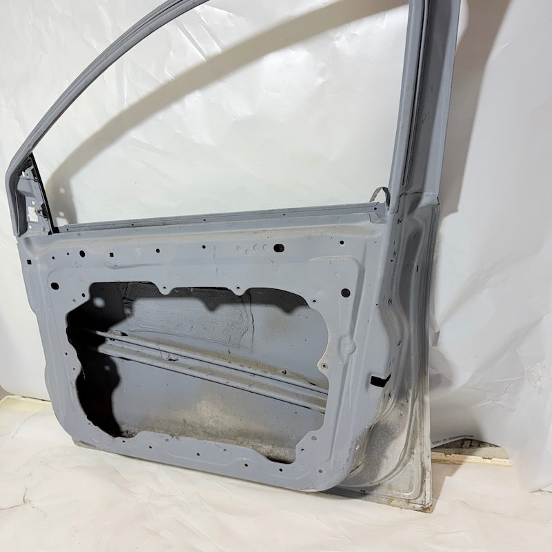 Ford Focus 2 Sağ Ön Kapı 2005-2008 Orijinal Çıkma En Uygun Oto Parça