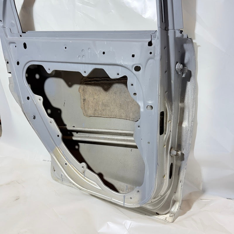 Ford Focus 2 Sol Arka Kapı 2005-2008 Orijinal Çıkma En Uygun Oto Parça