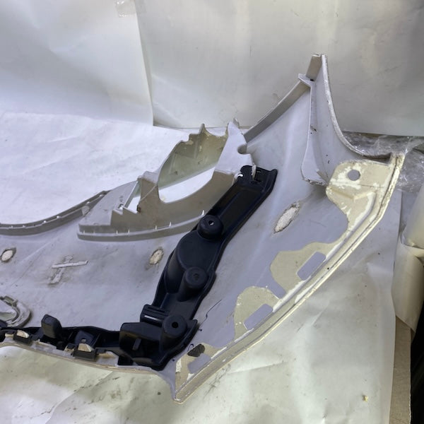 Ford Focus 3.5 Ön Tampon F1EB-17757AJ 13-18 En Uygun Oto Parça