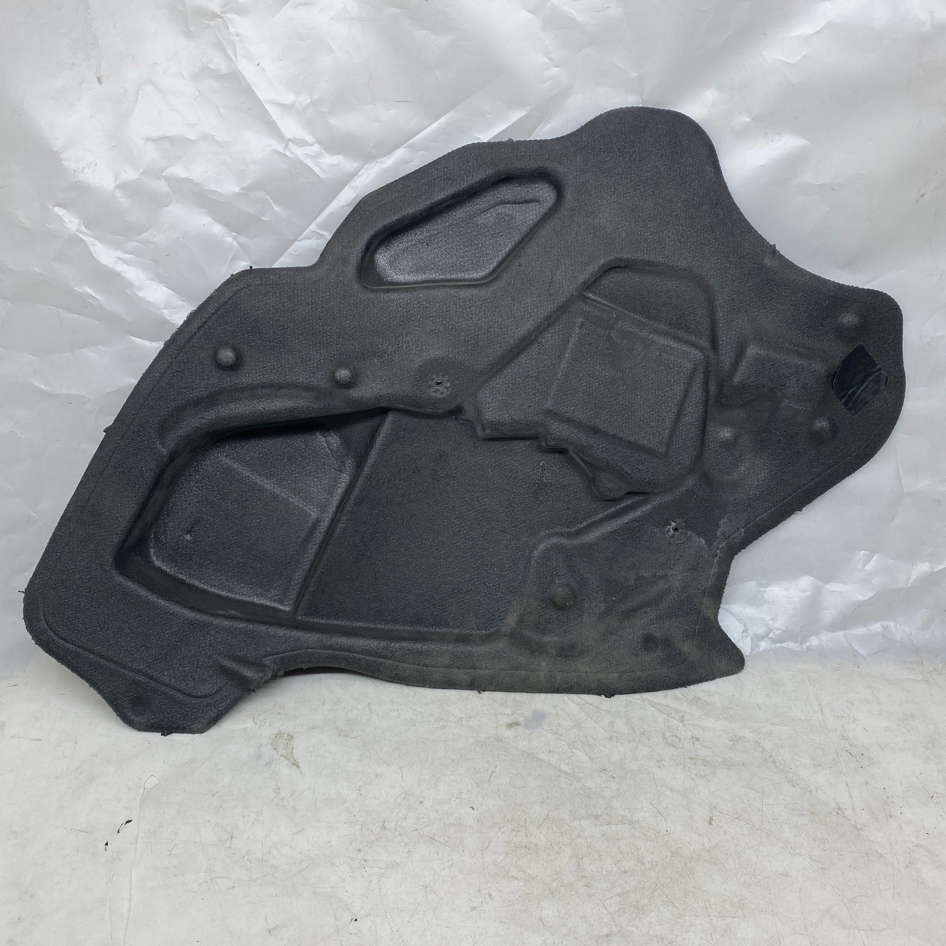 Ford Focus 3 Arka Sol Kapı İzalatörü/Su Kalkanı BM51-A27458BA En Uygun Oto Parça