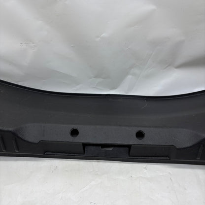 Ford Focus 3 Bagaj Kilit Üst Kaplaması BM51F40352A