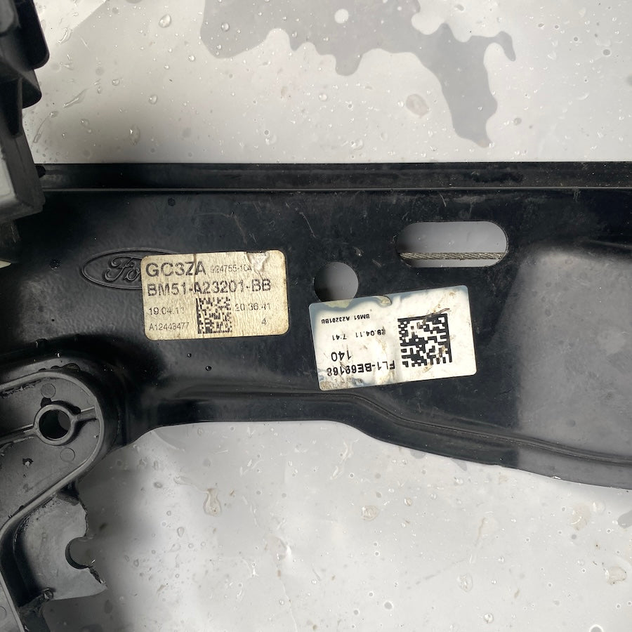 Ford Focus 3 Ön Cam Krikosu Motorlu BM51-A23201-BB