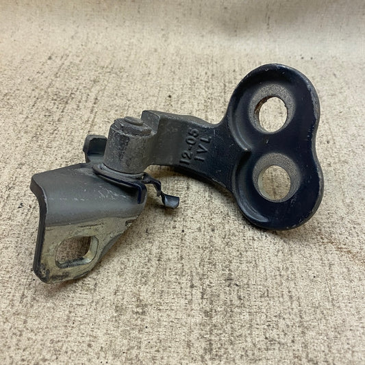 Ford Focus 3 Ön Sağ Kapı Menteşesi AM51- C808A