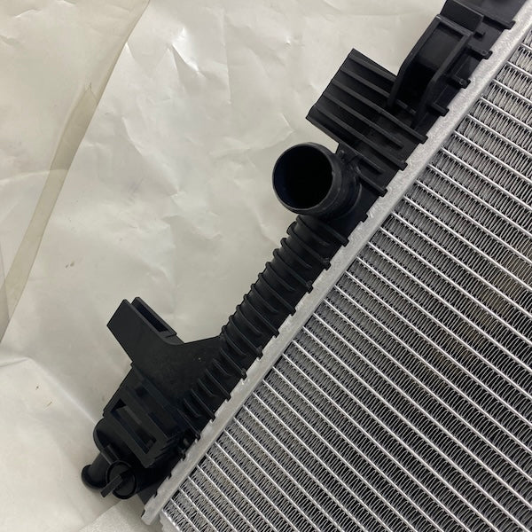 Ford Focus 3/C-Max 1.6 Su Radyatörü BV61-8005 En Uygun Oto Parça