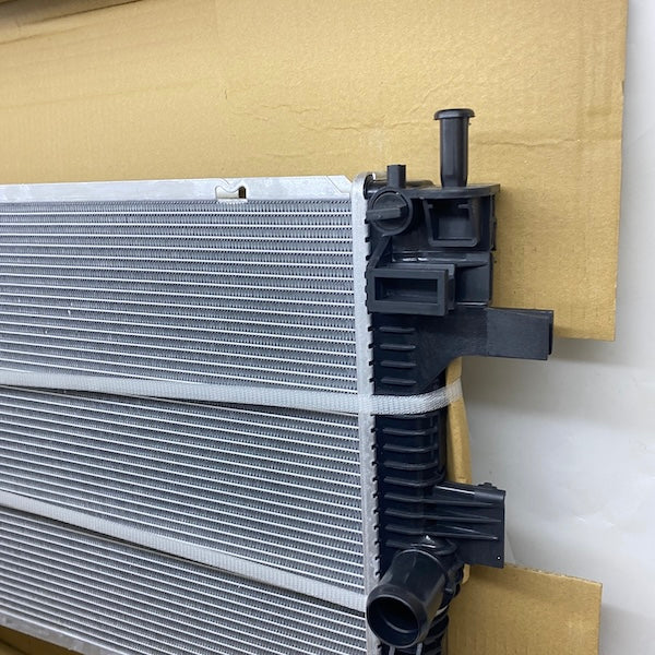 Ford Focus 3/C-Max/Connect Su Radyatörü 1.5 TDCi F1F18005HB En Uygun Oto Parça