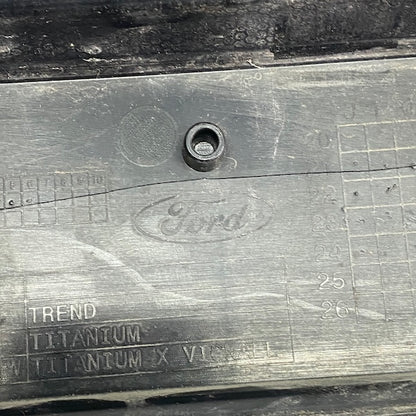 Ford Focus 4.5 Ön Panjur NX7B8200 Orijinal Çıkma En Uygun Oto Parça