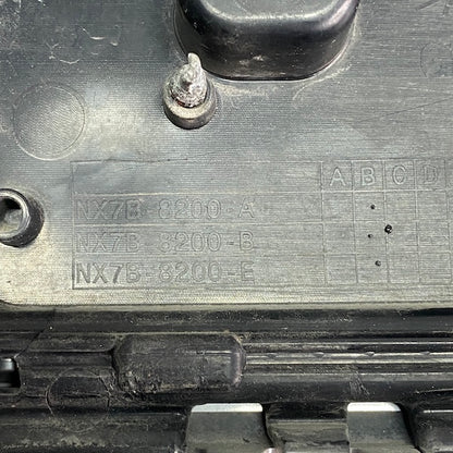 Ford Focus 4.5 Ön Panjur NX7B8200 Orijinal Çıkma En Uygun Oto Parça