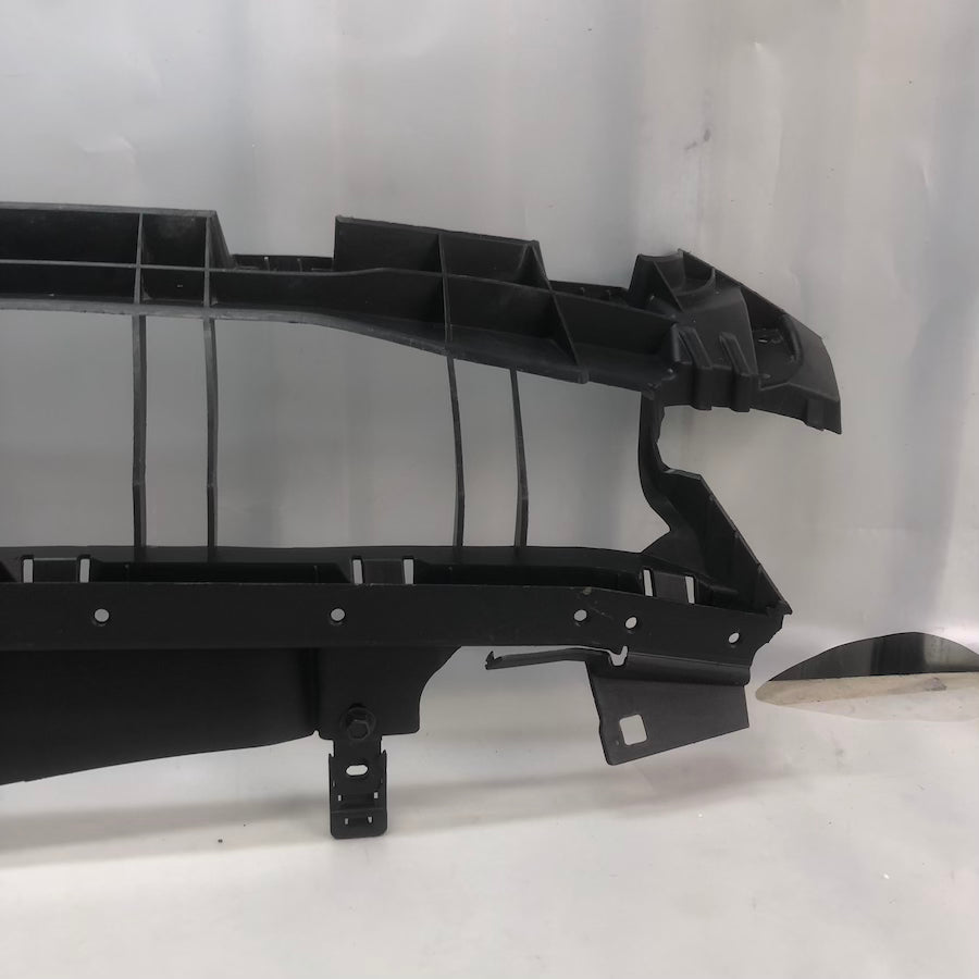 Ford Focus 4 İç Destek Bakaliti Ön Tampon Jx76-17E778-A1 - En Uygun Oto Parça