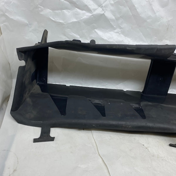 Ford Focus 4 Ön Tampon Hava Deflektörü NX7B-8312-A En Uygun Oto Parça