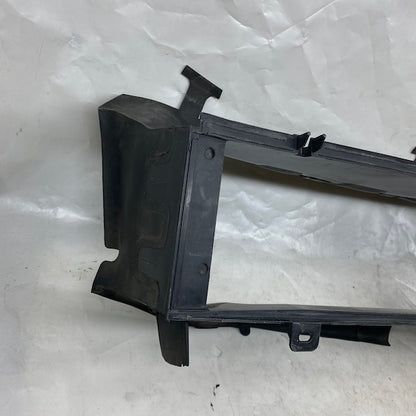 Ford Focus 4 Ön Tampon Hava Deflektörü NX7B-8312-A En Uygun Oto Parça