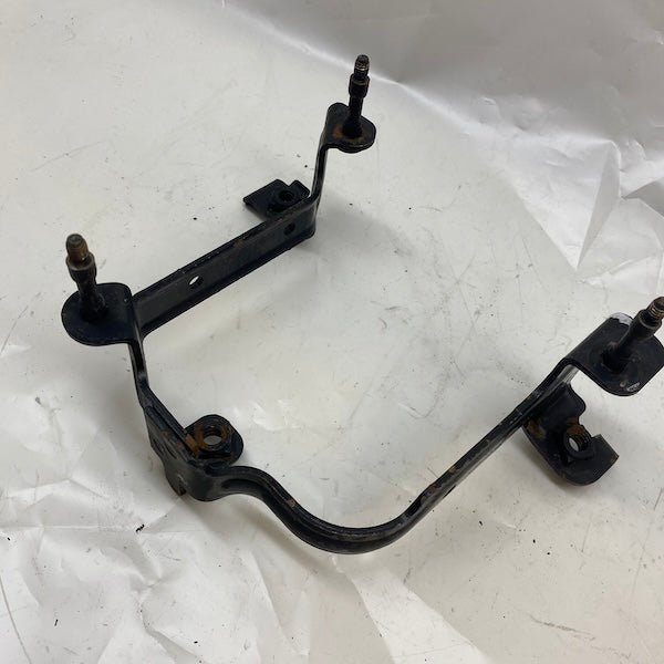 Ford Focus Direksiyon Pompa Bağlantı Sacı 3M51-35738-BB