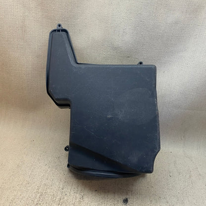 Ford Focus Hava Filitre Kutu Kapağı 76894521