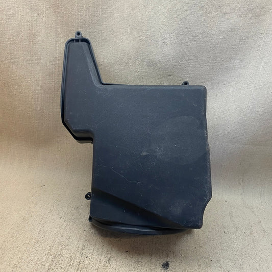 Ford Focus Hava Filitre Kutu Kapağı 76894521