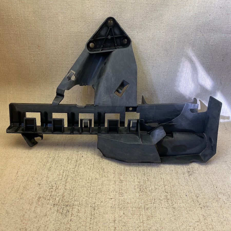 Ford Focus İç Kapı Kolu Braketi 4M51-A21979-AD