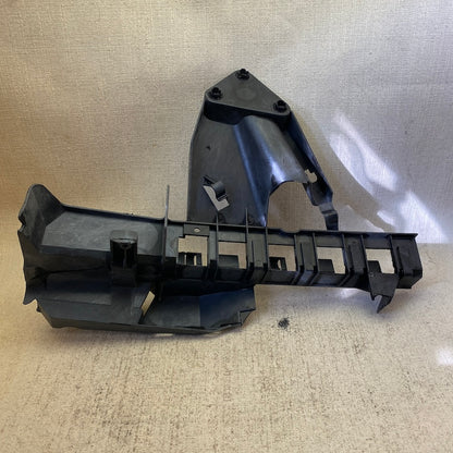 Ford Focus İç Kapı Kolu Braketi 4M51-A21979-AD