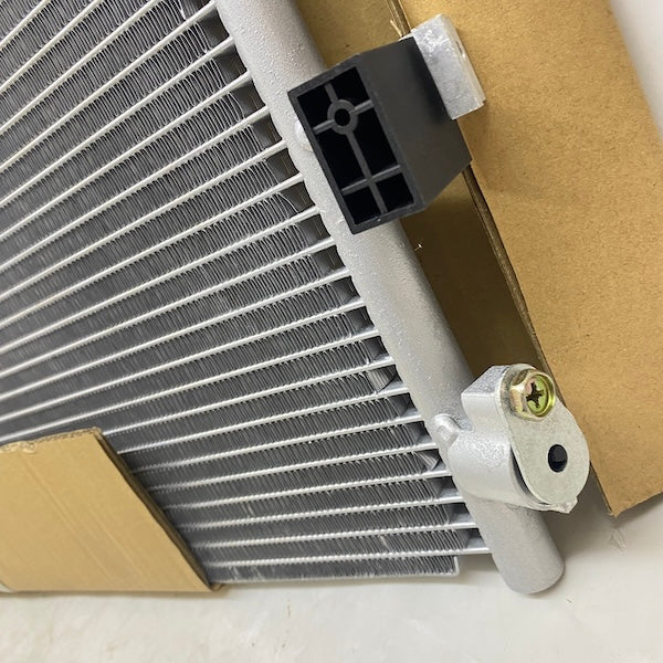 Ford Focus Klima Radyatörü/Kondanser BV61-19710BA En Uygun Oto Parça