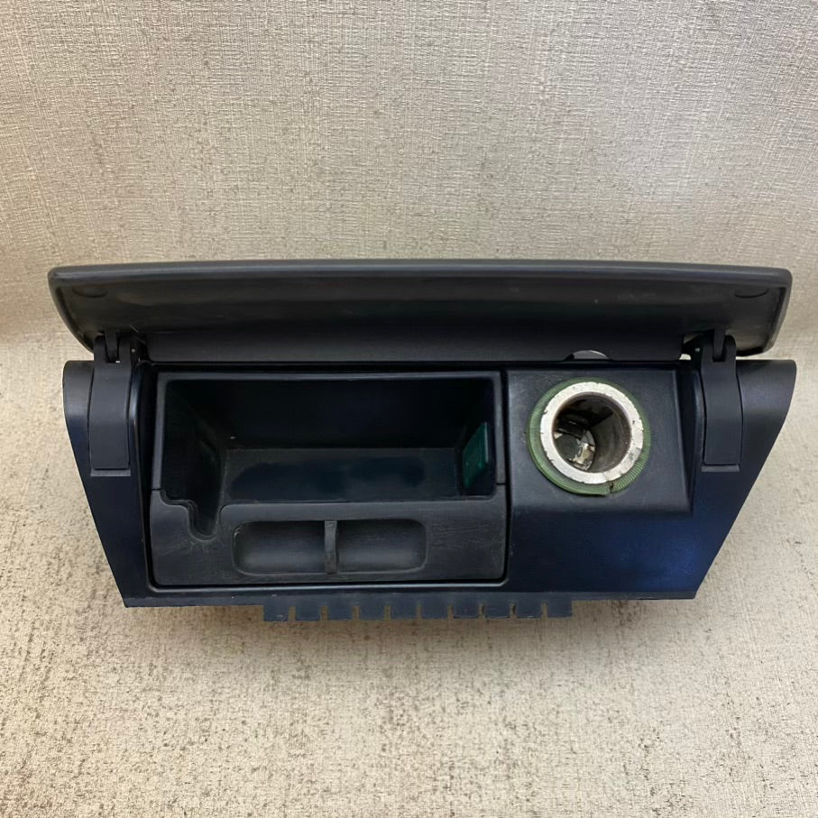 Ford Focus Küllük 4M51 A04810 CB
